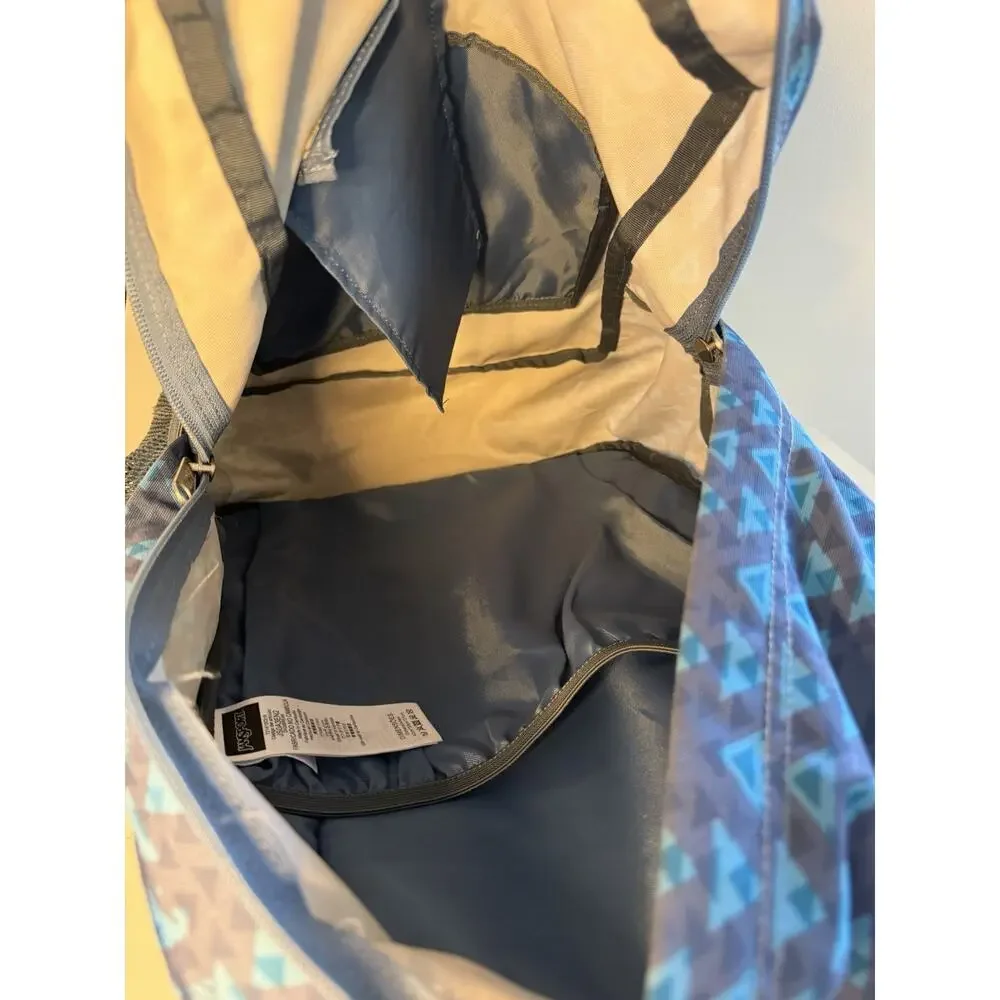 Jansport small hole